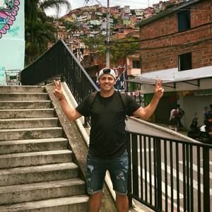 Meet your Posher, Daniel